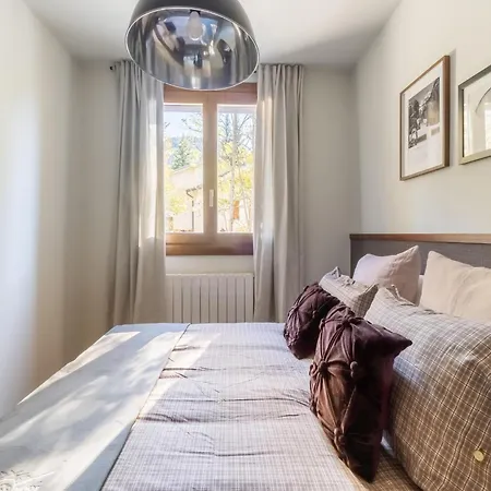 Stone Near And Scenic Apartamento